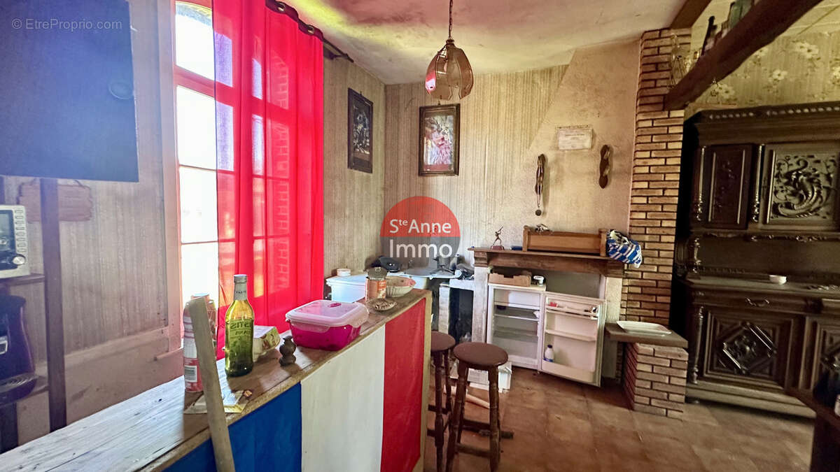 Maison à FREMONTIERS