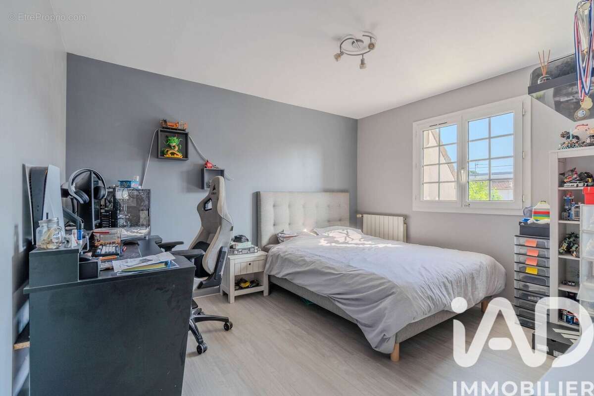 Maison 105 m² à Livry-Gargan  - photo 8