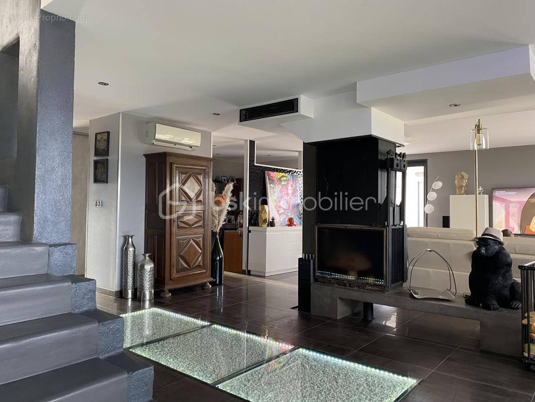 Maison à LA REDORTE