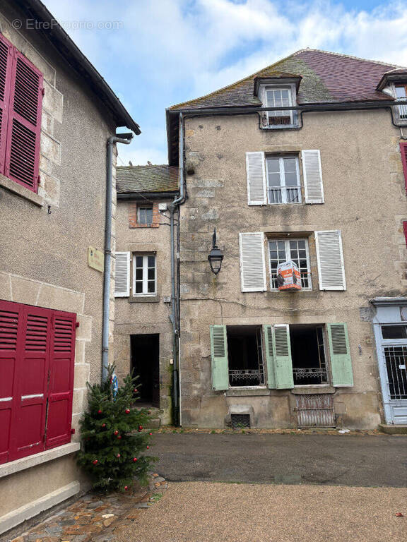 Maison à SAINT-BENOIT-DU-SAULT