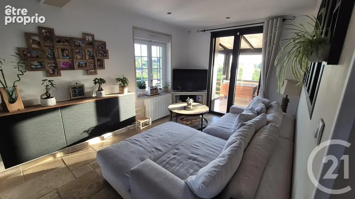Maison 5 pièces 109 m² à vendre à Gisors (27140) - photo 5