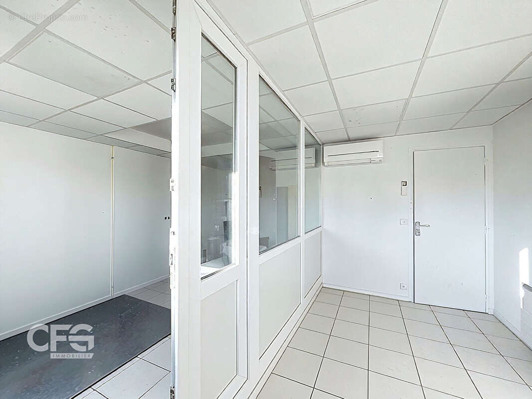 Commerce à GRESY-SUR-AIX