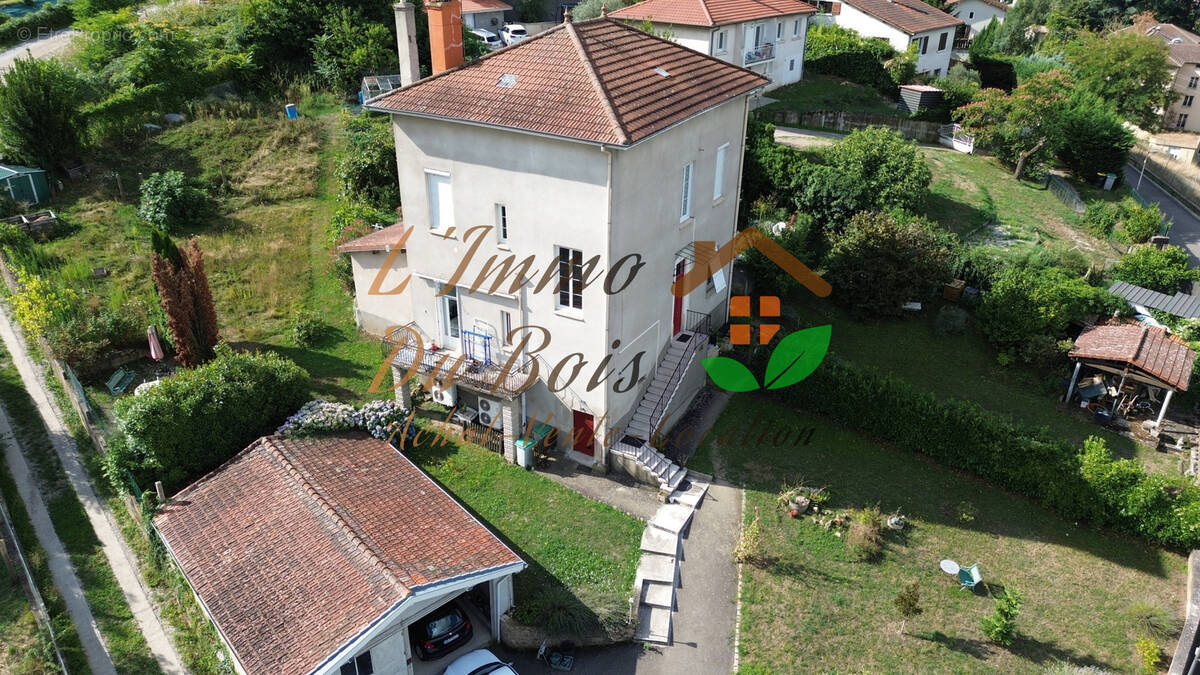 Appartement à CHATEAUNEUF