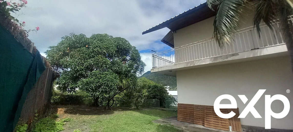 Maison à SAINT-DENIS