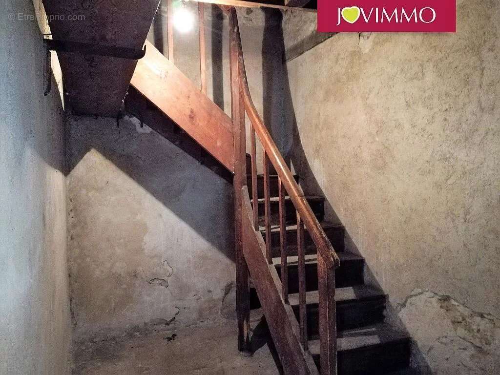 Maison à SAINT-AMAND-MONTROND