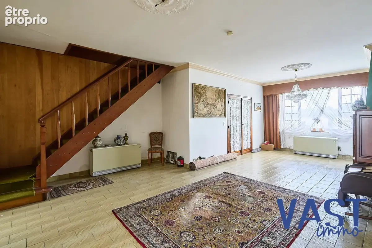 Maison 3 pièces 130 m² à vendre à Wattrelos (59150) - photo 2