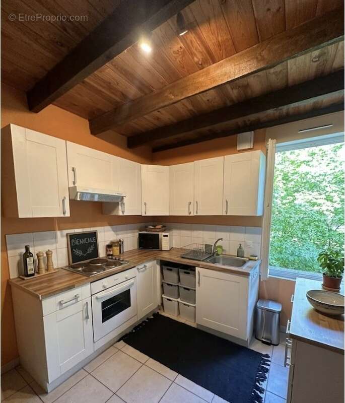 Appartement 92 m² à Doue-La-Fontaine  - photo 2