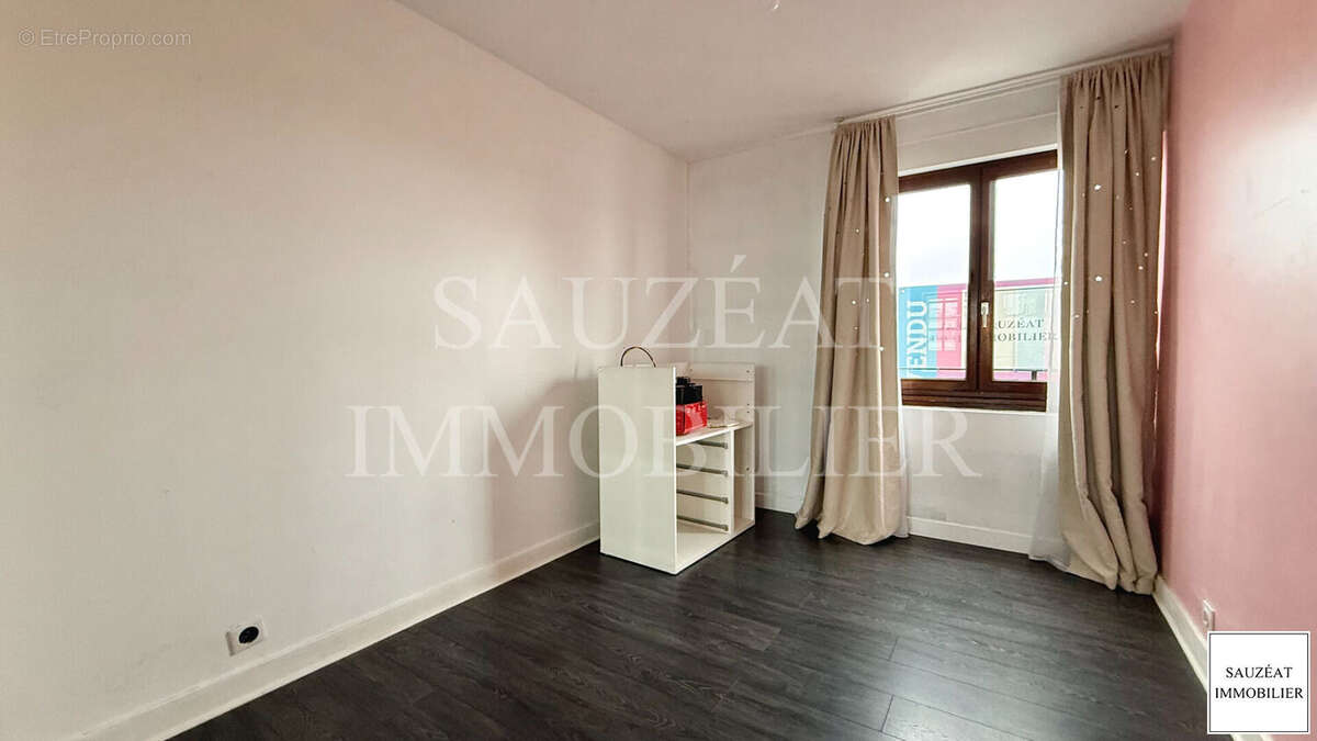 Appartement à BAGNEUX