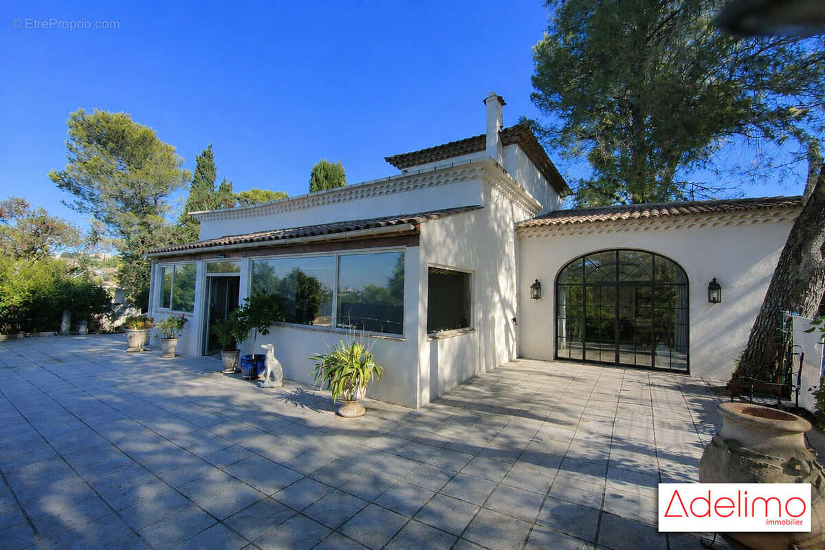 Maison à NIMES
