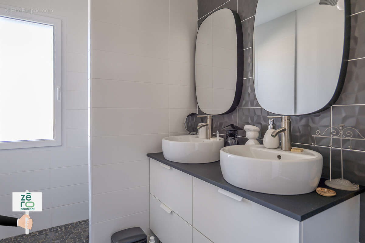 Maison à BEAUVOIR-SUR-MER