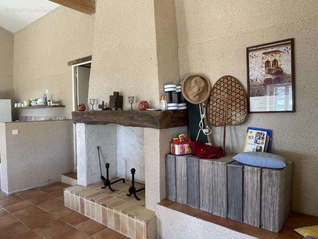 Charmante maison de campagne avec grande piscine et superbes vues - photo 10