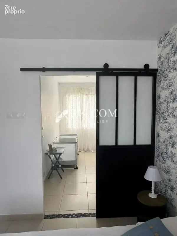 Maison familiale avec piscine et beau potentiel ! - photo 14