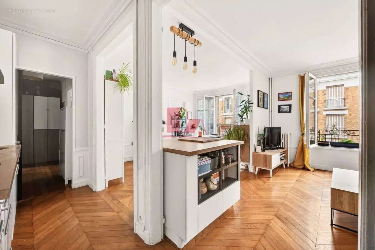 Appartement à ISSY-LES-MOULINEAUX