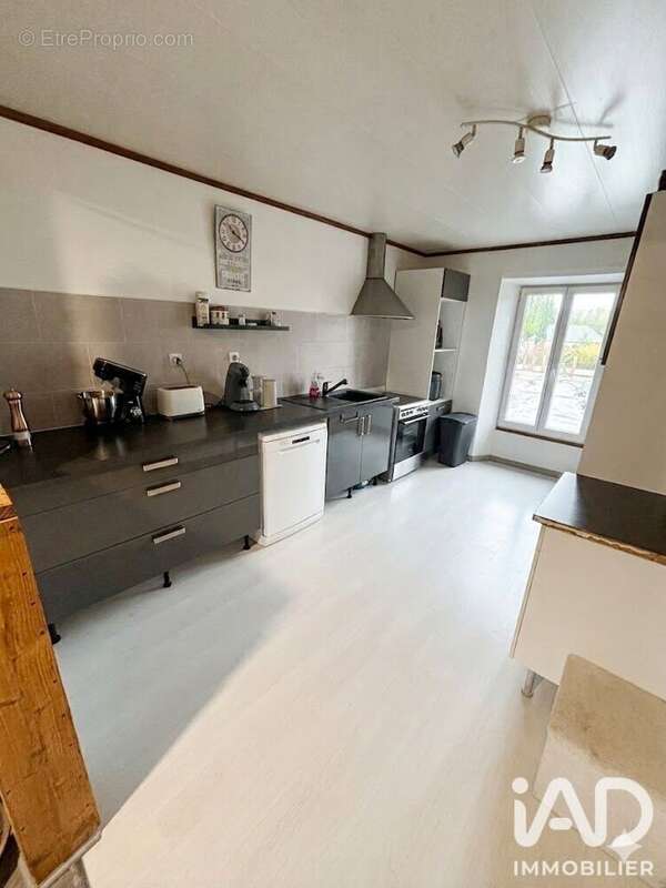 Maison 126 m² à Piffonds  - photo 4