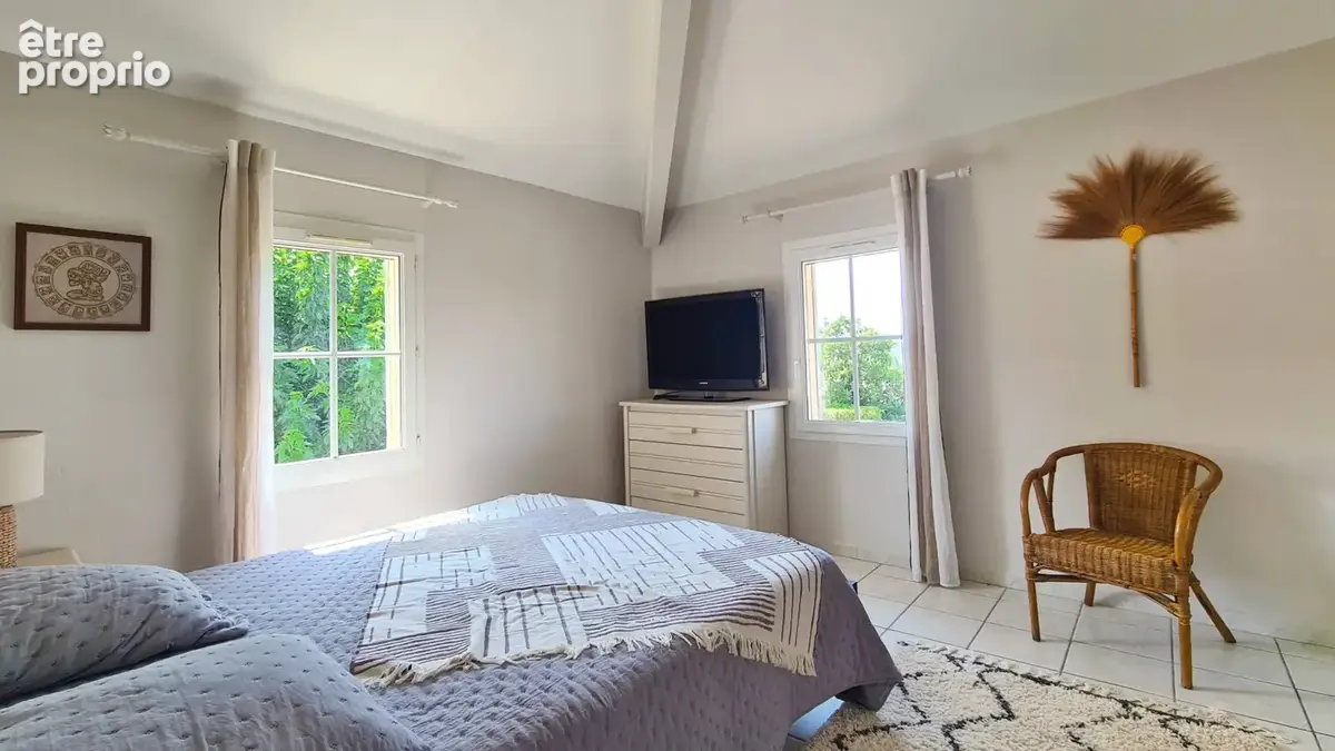 Bastide avec piscine et vues exceptionnelles à 10 minutes d’Uzès - photo 14