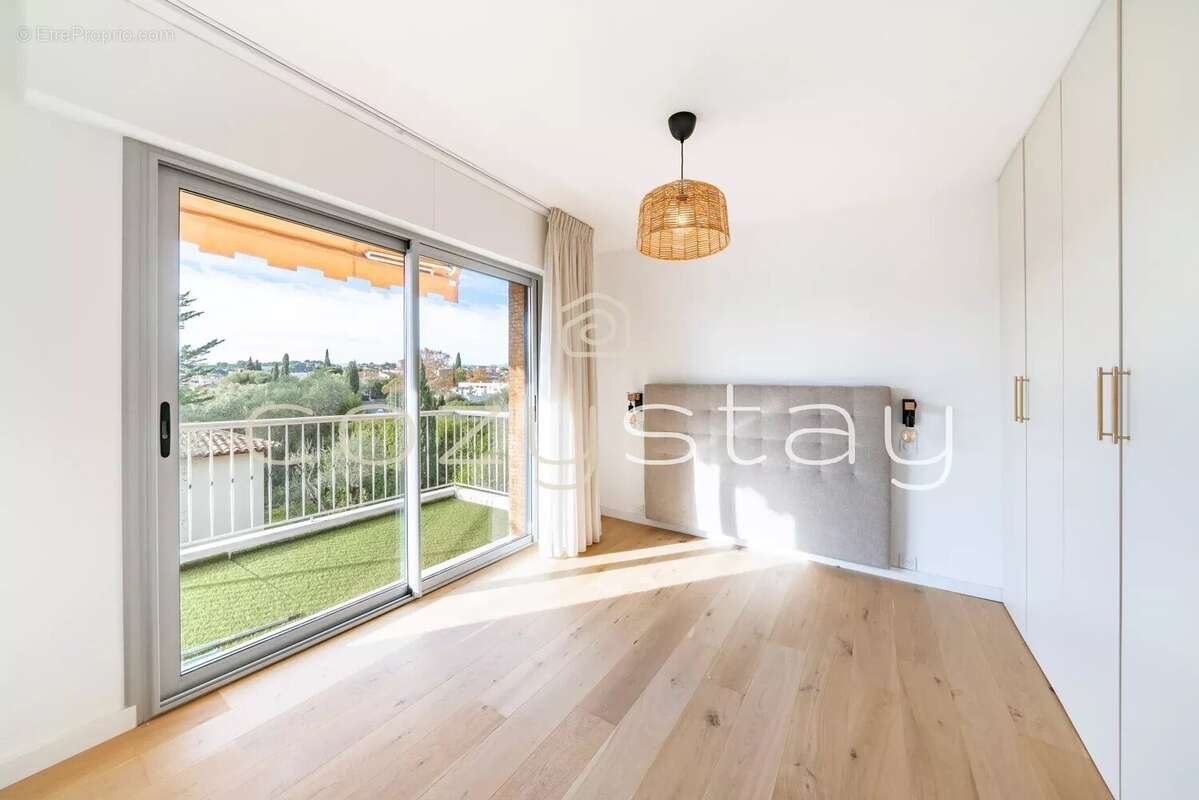 Appartement à LE CANNET