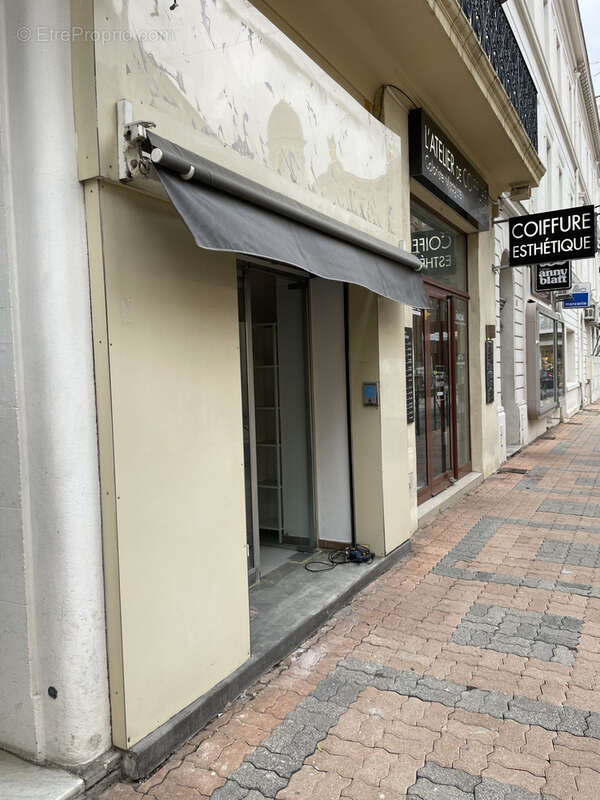 Commerce à SAINT-RAPHAEL
