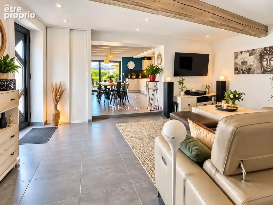 Maison 5 pièces 145 m² à vendre à Miserieux (01600) - photo 2