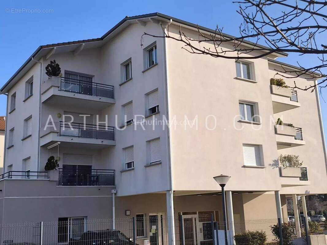 Appartement à DAVEZIEUX