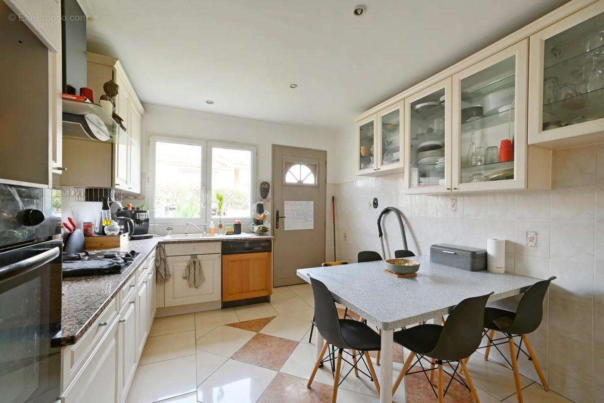 Maison à SAINT-CHRISTOL-LES-ALES