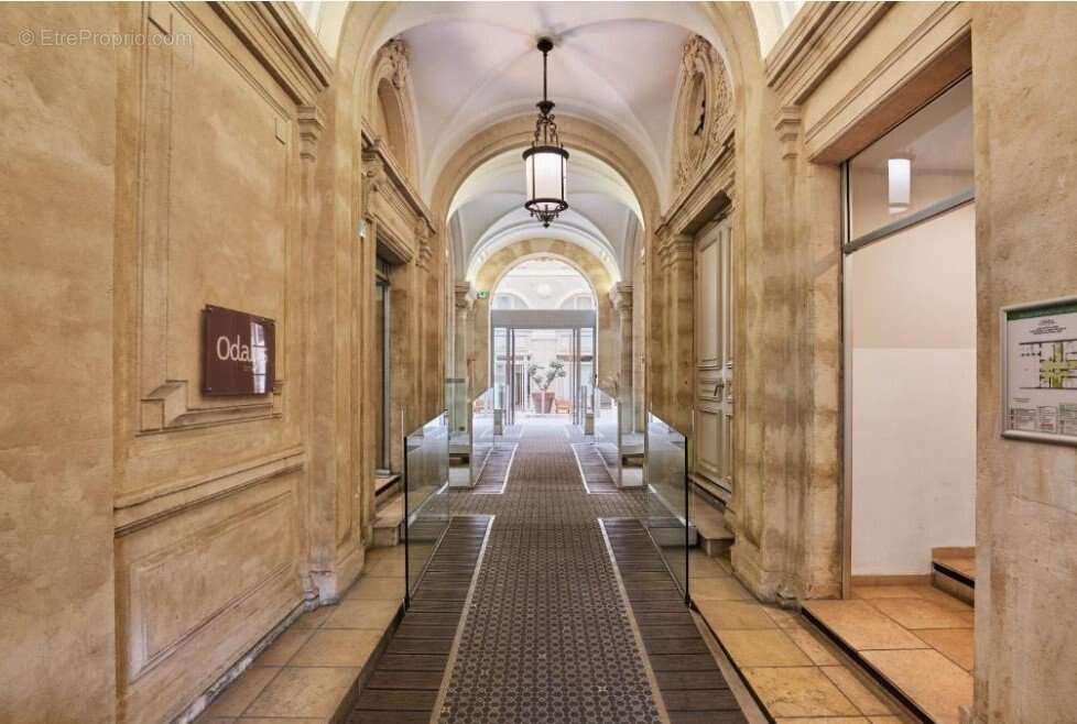 INVESTISSEMENT LOCATIF  MONTPELLIER  Résidence de tourisme Odalys Les Occitanes - 6,93 % de rentabilité - photo 12