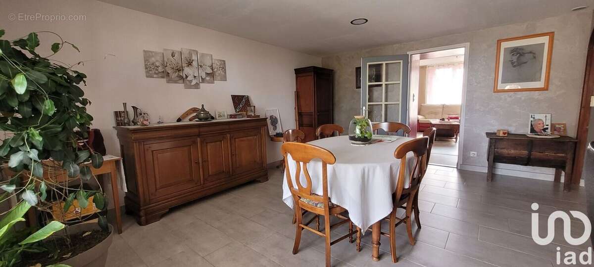 Maison 240 m² à Monsireigne  - photo 9