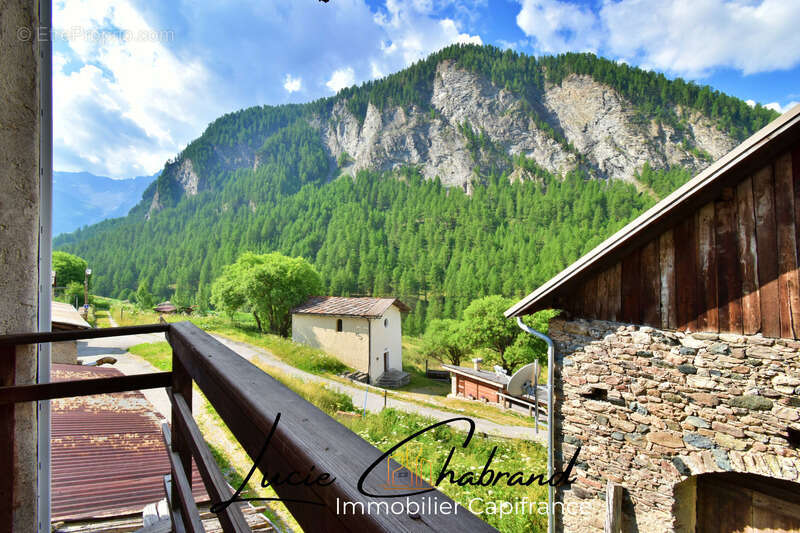 Maison à SAINT-VERAN