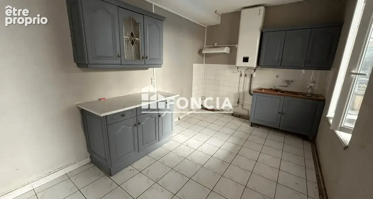 Bel immeuble de rapport – 3 appartements – garage – jardin - photo 5