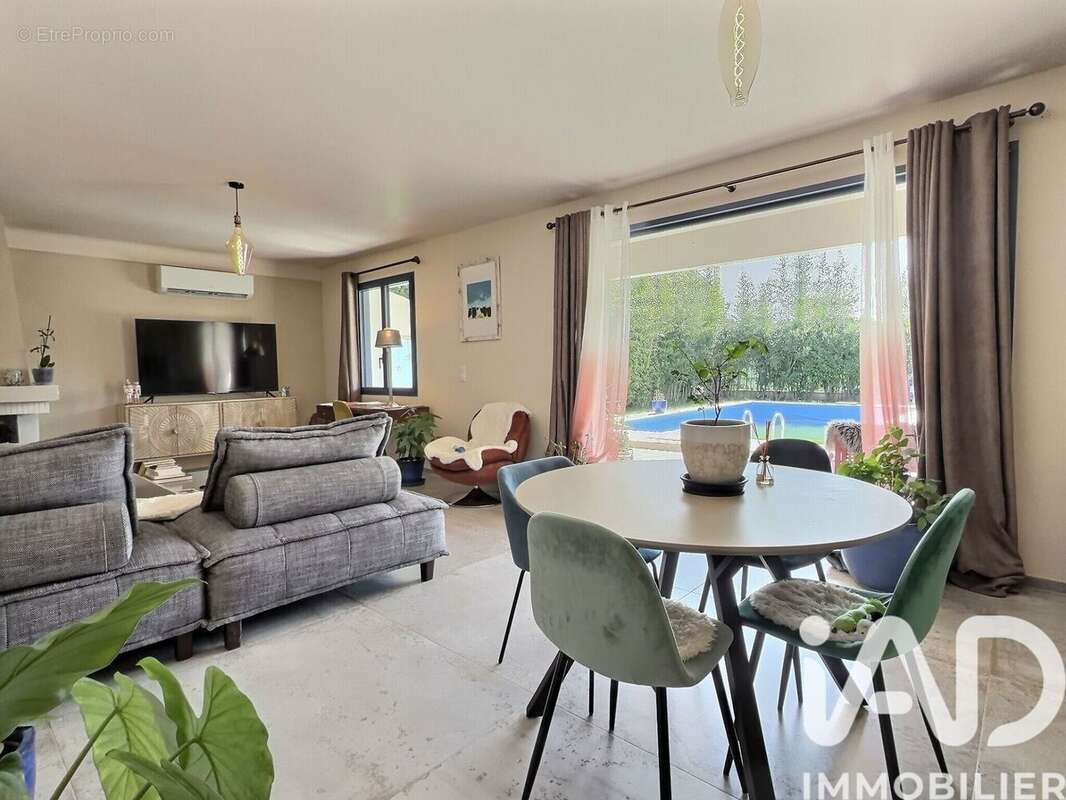 Photo 6 - Maison à MOURIES