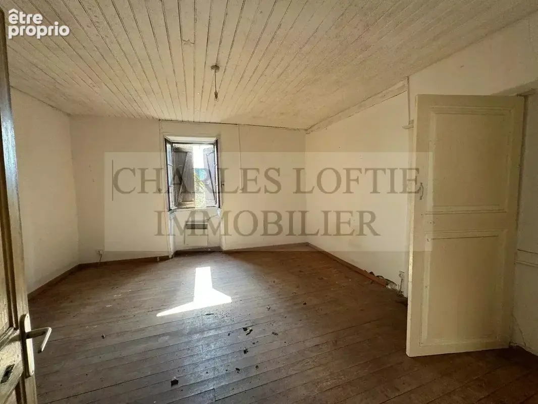 Jolie maison à rénover au cur d'un village de la Bouriane - photo 11