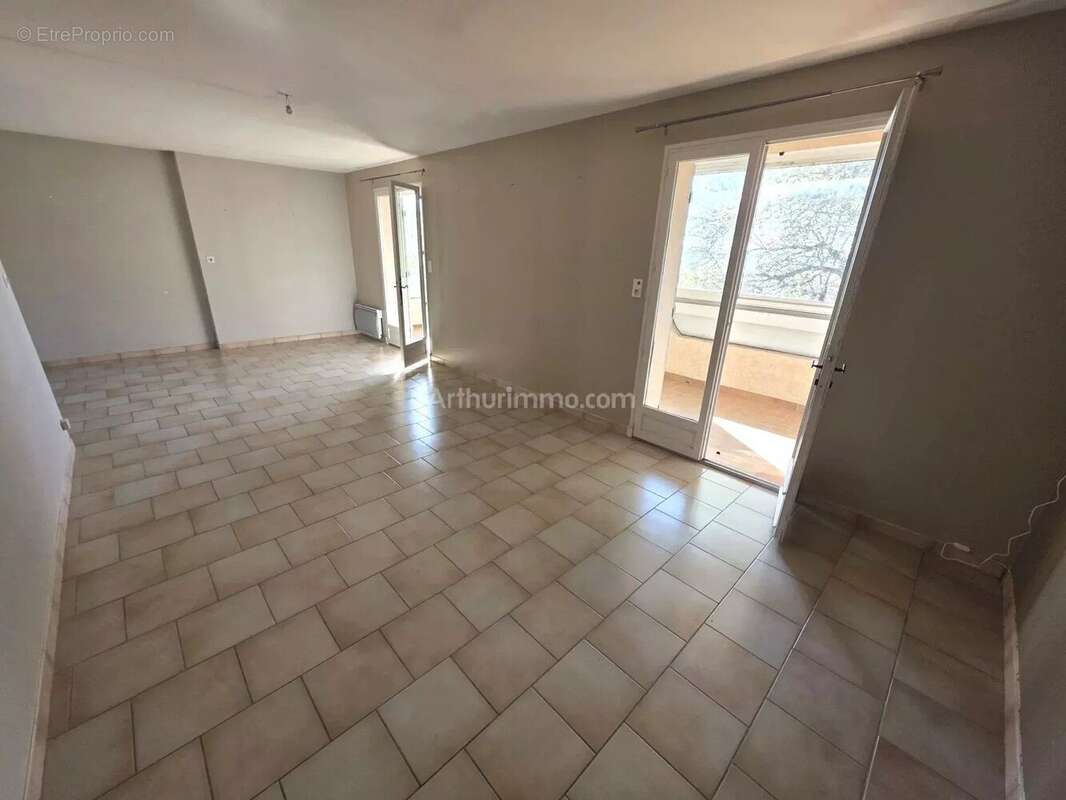 Maison à DRAGUIGNAN