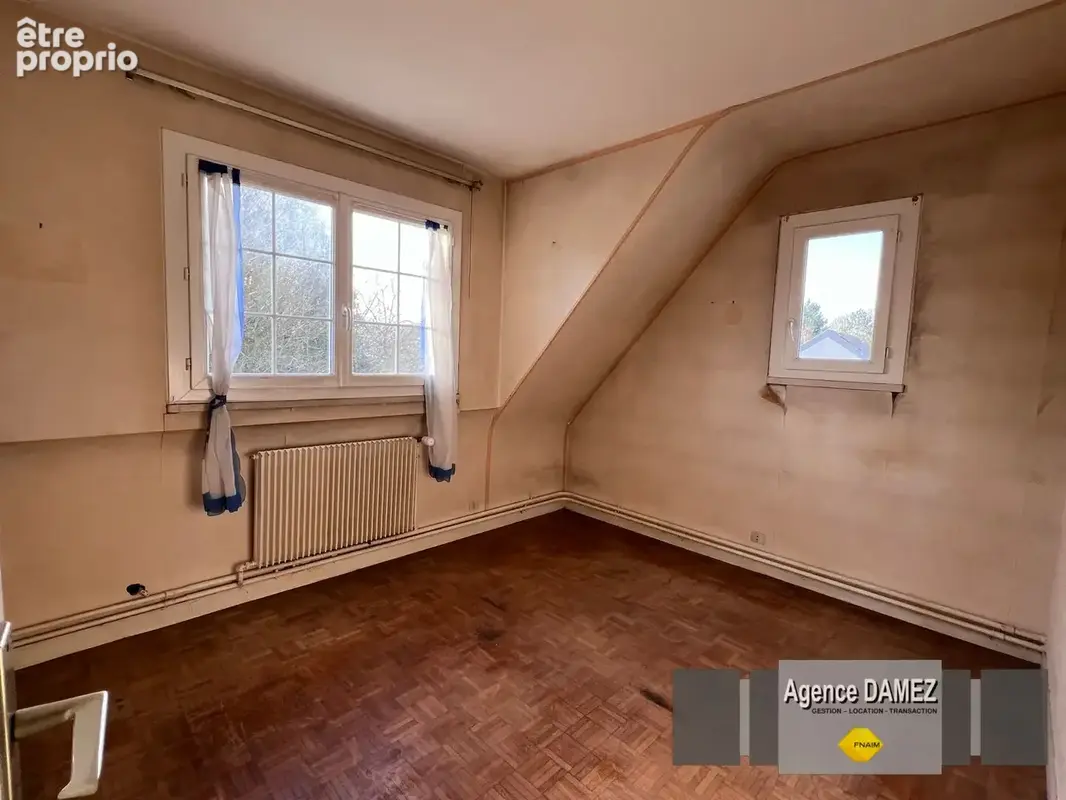 Maison de 8 pièces à 4 minutes de Dourdan, 200 m² avec sous-sol, garage, et grand terrain de 1723 m² - photo 13