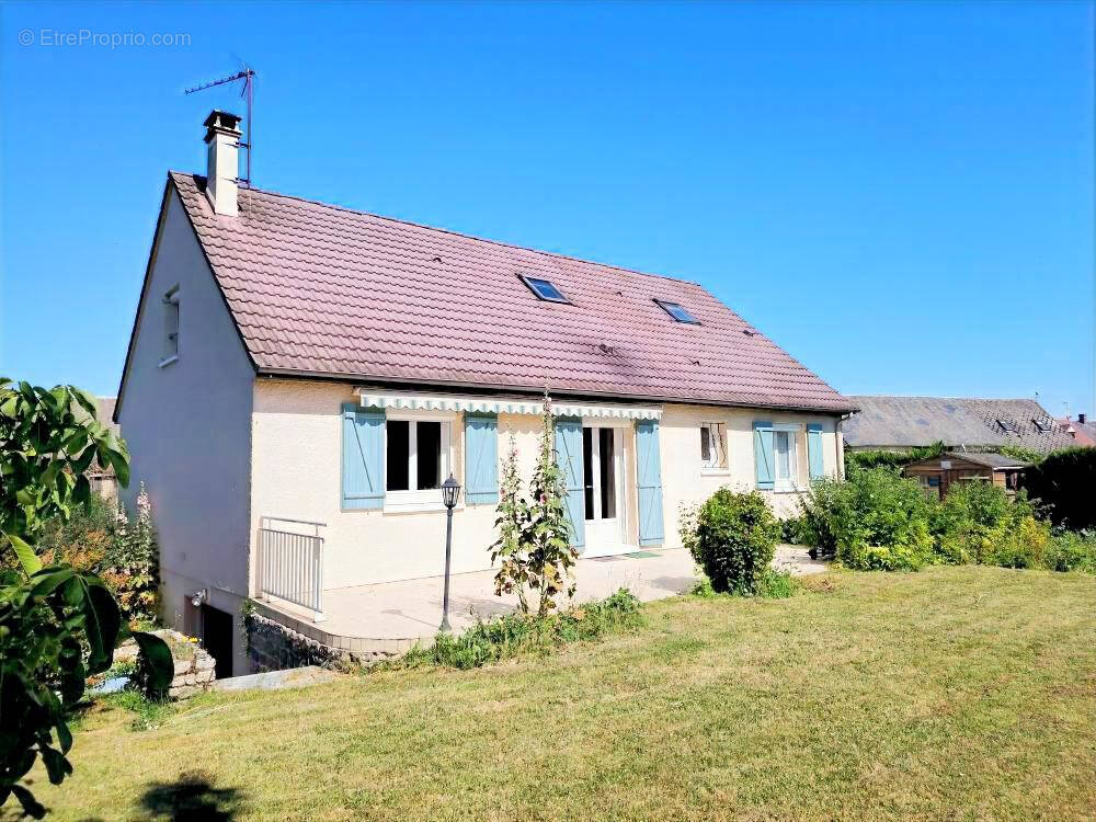 Maison à CHARTRES