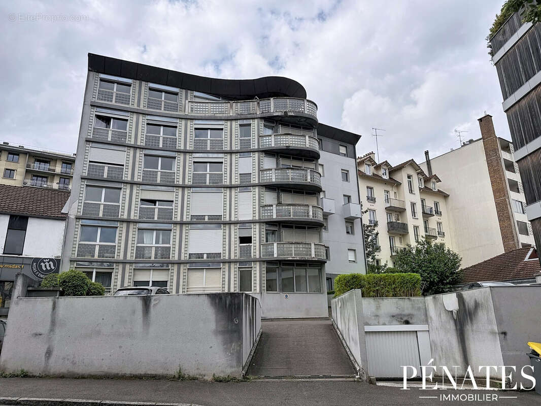 Appartement à CHAVILLE