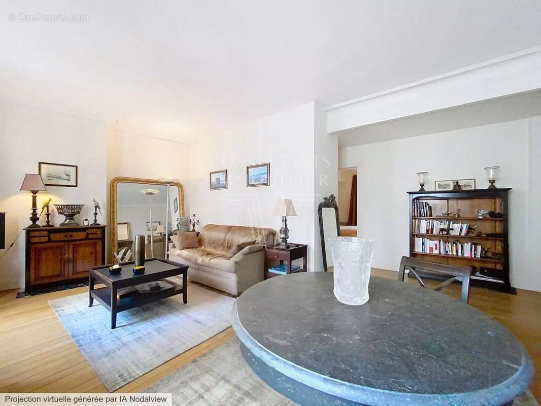 Appartement à PARIS-7E