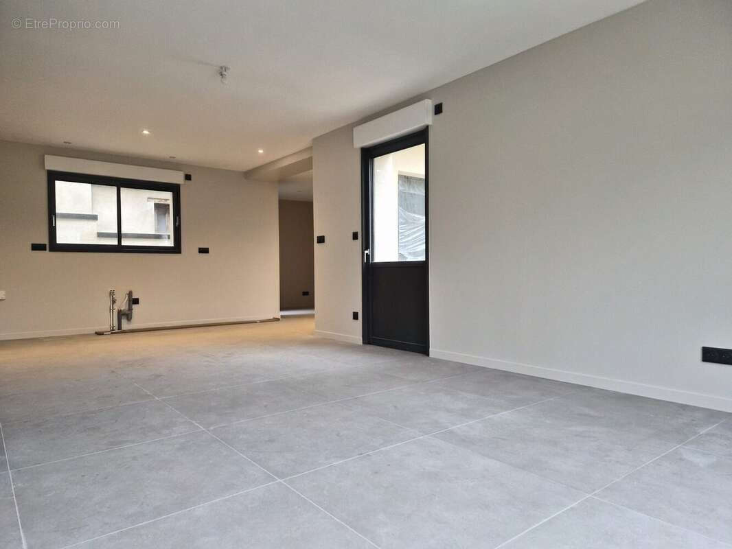 Appartement à BASSENS