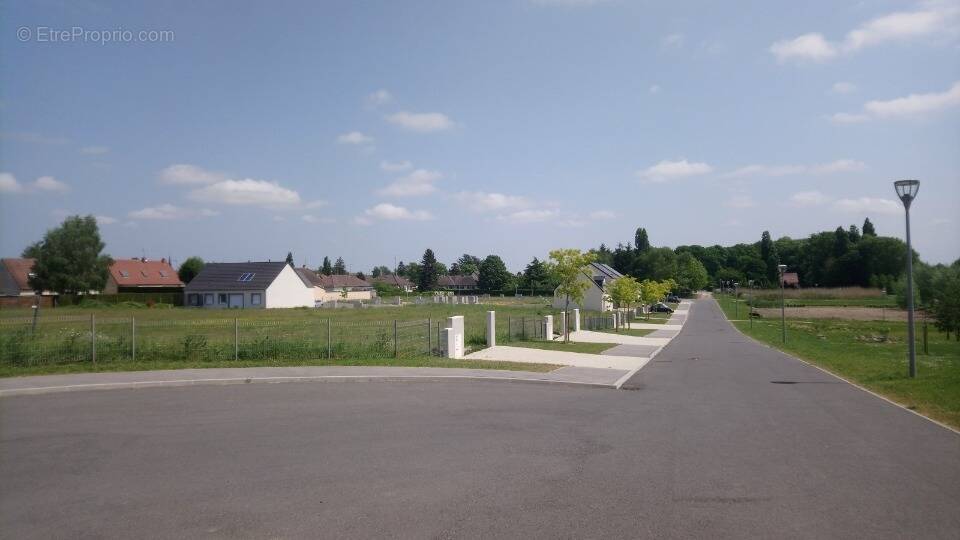 Terrain à RAMBOUILLET