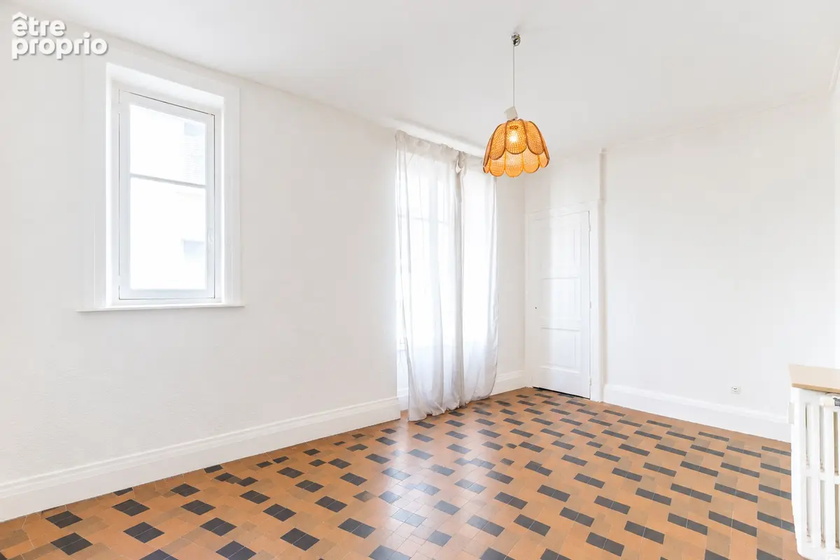 Lyon 7 - Jean Macé  T3 avec fort potentiel - 54 m² - photo 13
