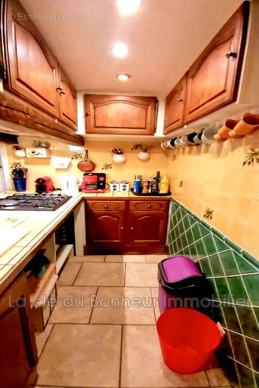 Maison 74 m² à Riez  - photo 4