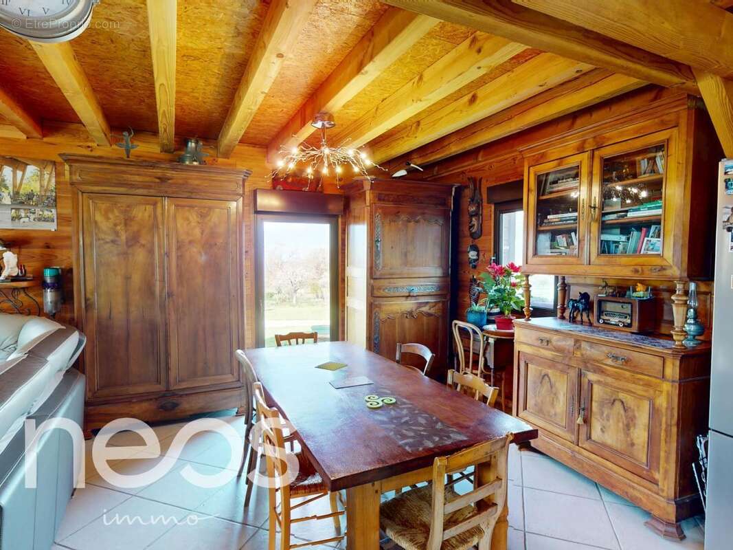 Maison à SAINT-AGNANT-DE-VERSILLAT