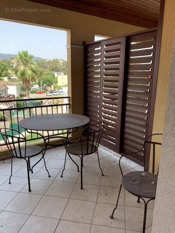 Appartement à LE CANNET