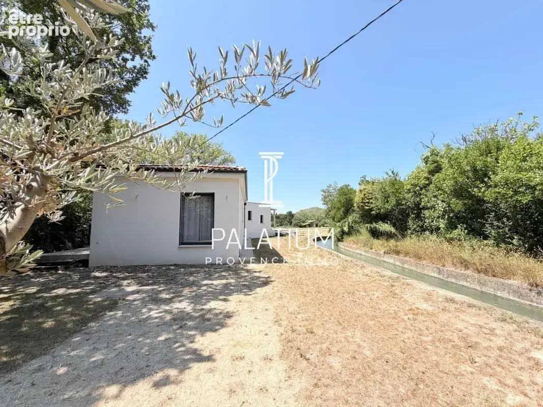 Villa récente de 118 m² – vue collines & fort potentiel - photo 21