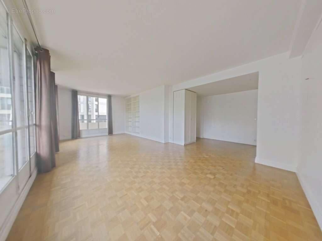 Appartement à BOULOGNE-BILLANCOURT