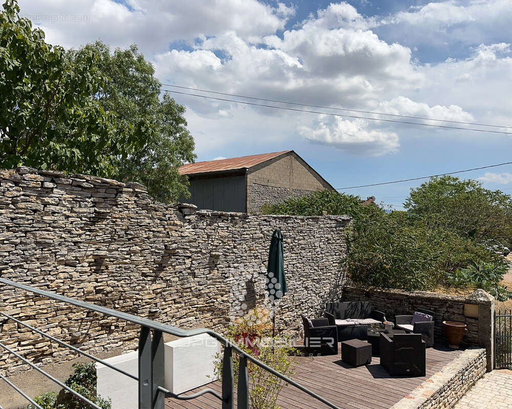 Maison de caractère avec suite parentale et dépendances entre Cluny et Salornay-sur-Guye - photo 3