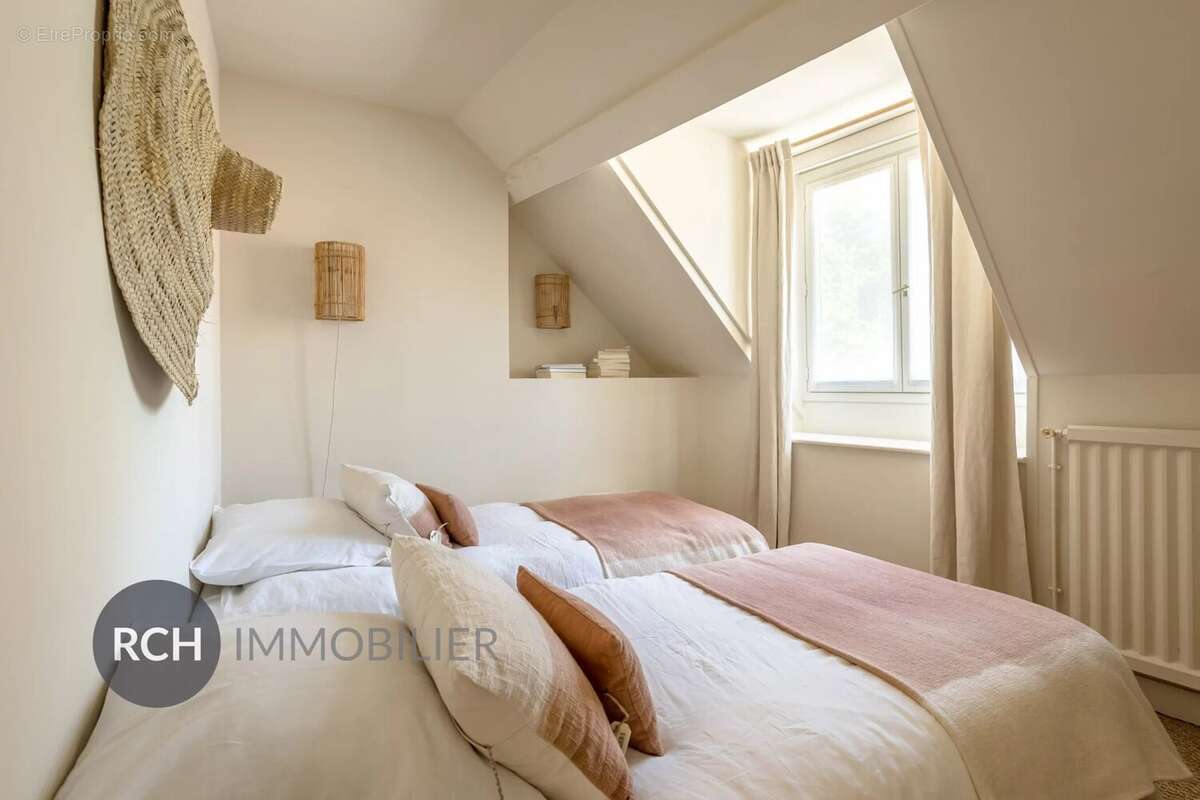 Maison à MONTFORT-L'AMAURY