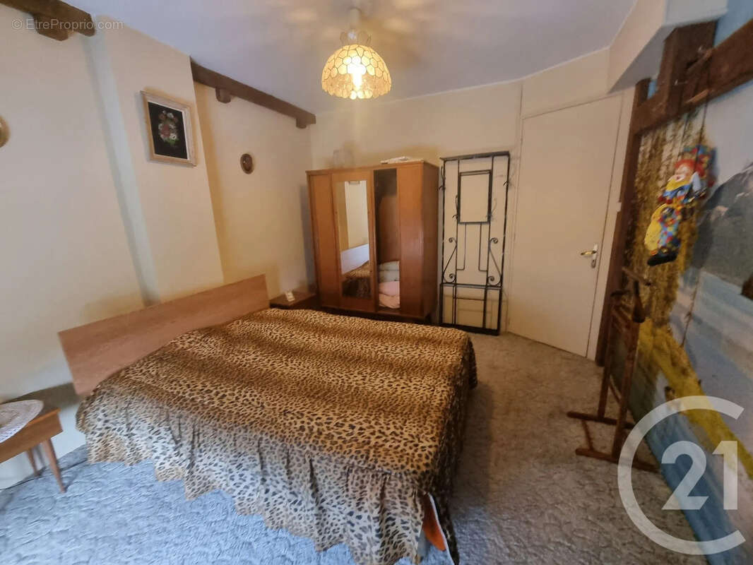 Maison à AUNAY-EN-BAZOIS