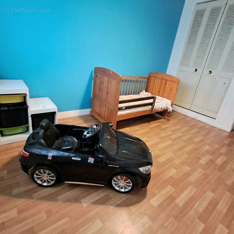 Appartement à CORBEIL-ESSONNES