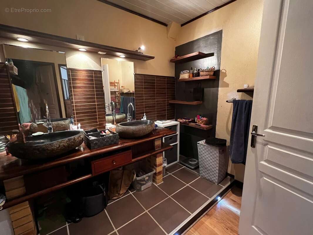 Maison à AIXE-SUR-VIENNE