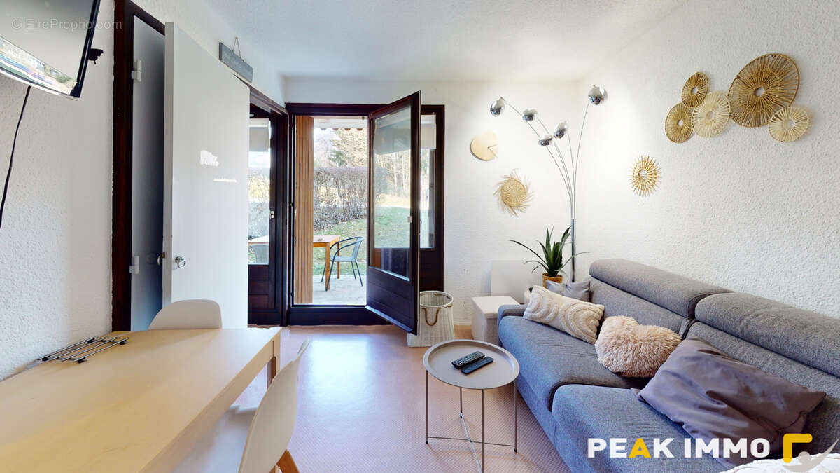 Appartement à ONNION