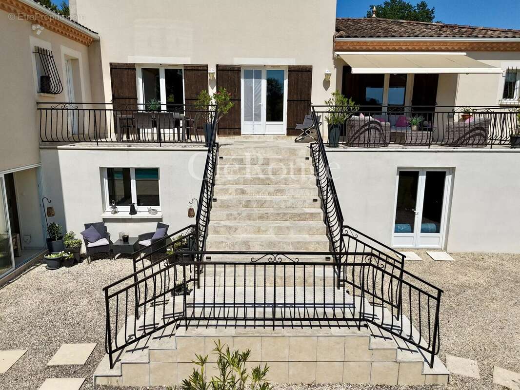 Proche de Tombebœuf – Belle maison lumineuse de 3 chambres avec piscine dans un cadre privilégié - photo 23